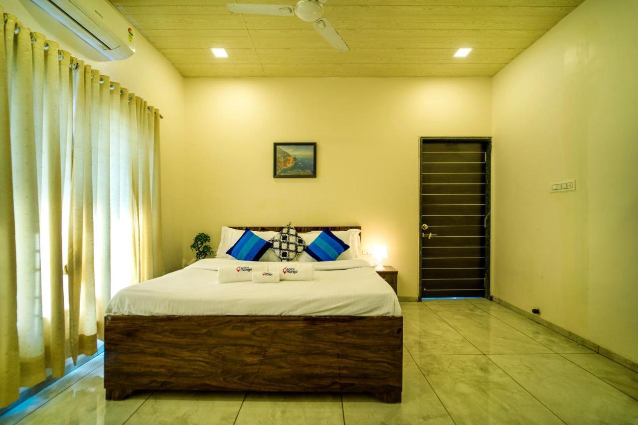 Spicy Mango Villa Insam - Hill View Villa In Karjat Exterior foto
